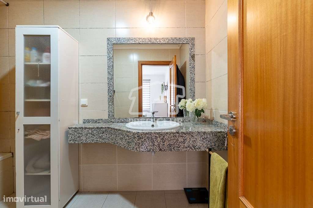 Apartamento T2 - Caniço-11