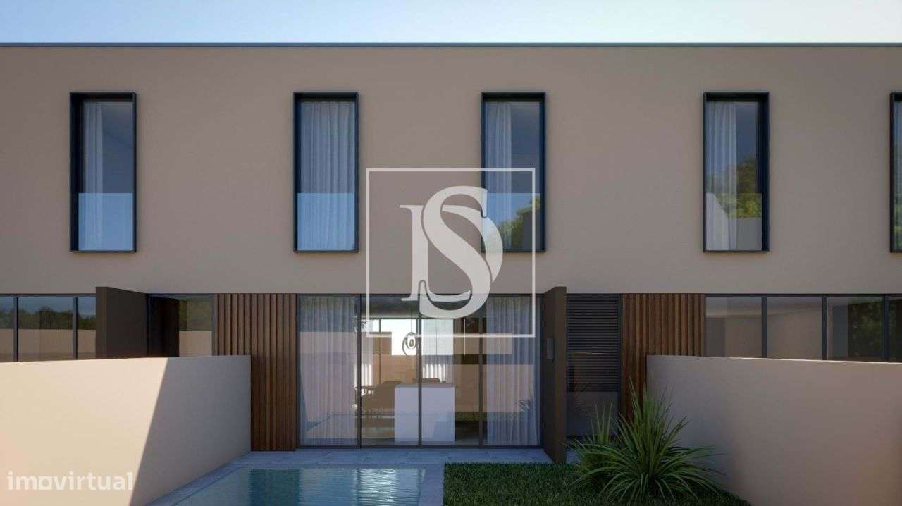 Moradia T3, NOVA, de LUXO, perto de Espinho-16
