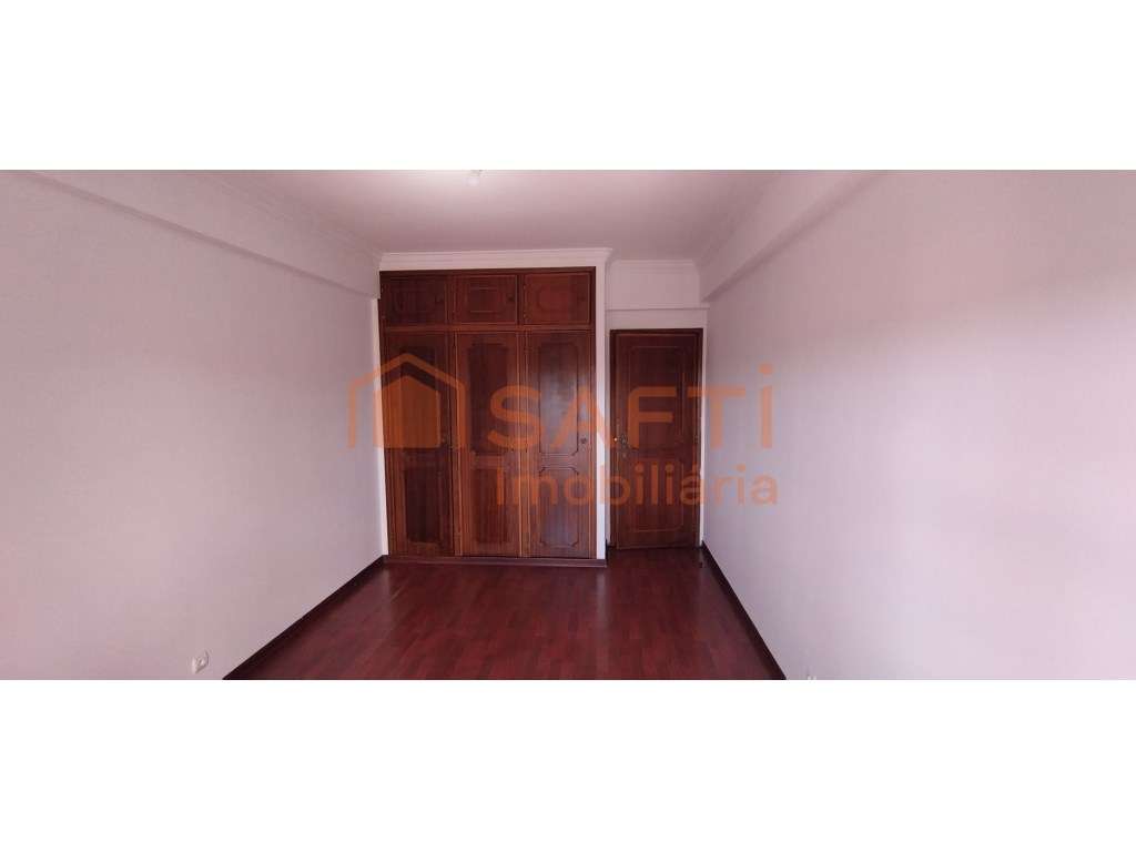 Apartamento T2 em Odivelas - Grande imagem: 4/15