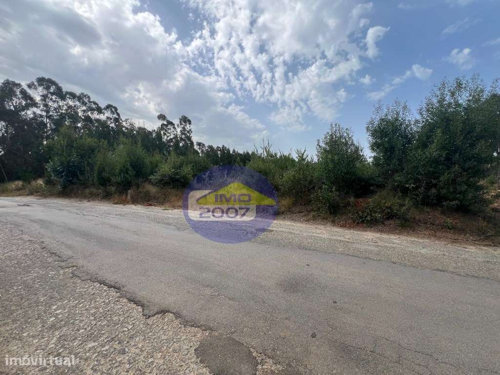 Terreno Urbano em São João de Arada - Grande imagem: 5/16