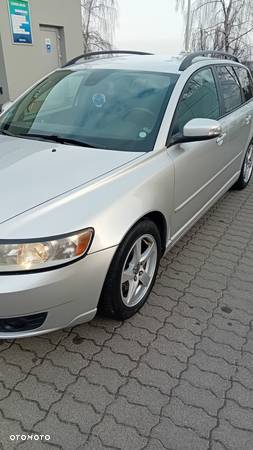 Volvo V50 - 1