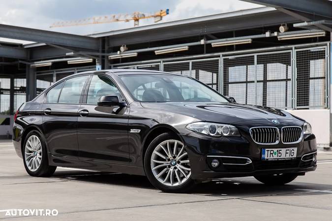 BMW Seria 5 520d xDrive Aut. Luxury Line - 7