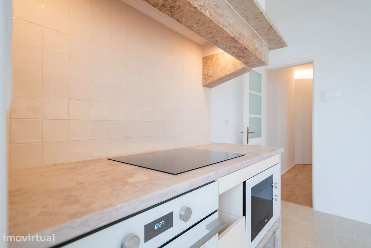 Arrendamento de Apartamento T2 na Rua Dom Domingos Jardo - Grande imagem: 4/23