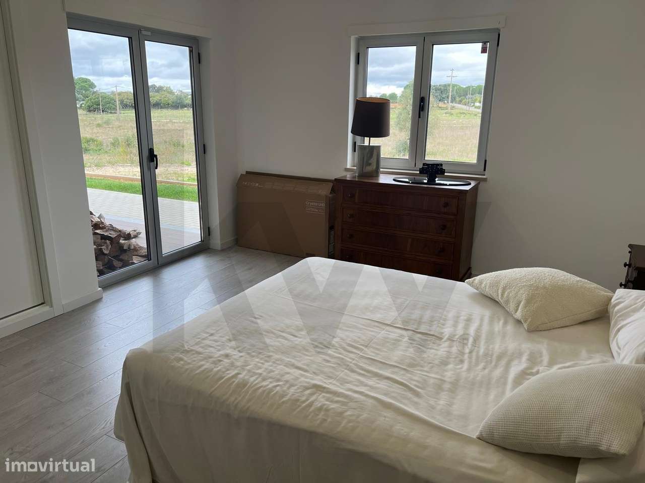 Venda moradiia T3 com terreno de 11.520m2, Isolada com piscina em A-35