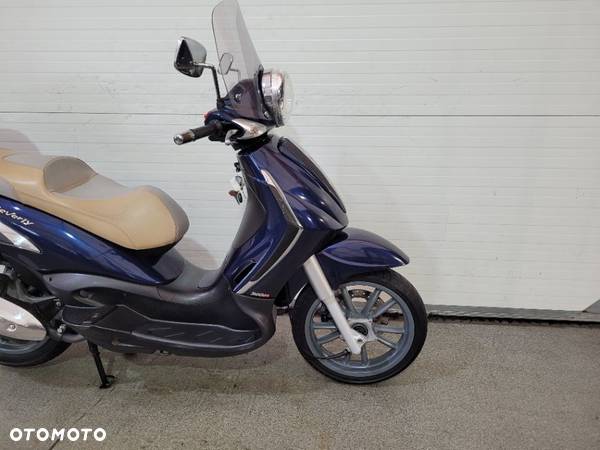 Piaggio Beverly - 8