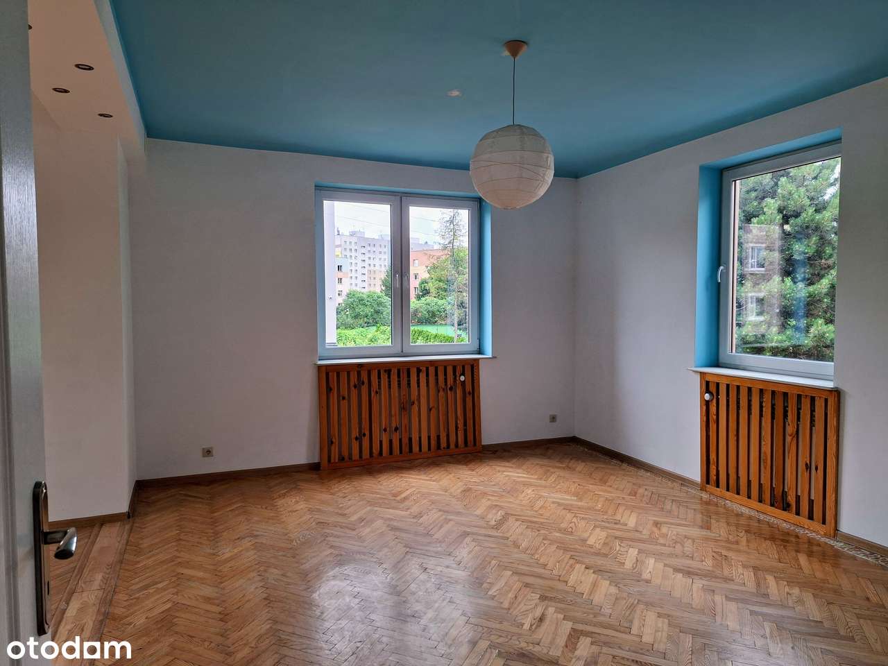 przestronny dom w atrakcyjnej lokalizacji - Pełny obrazek: 4/15