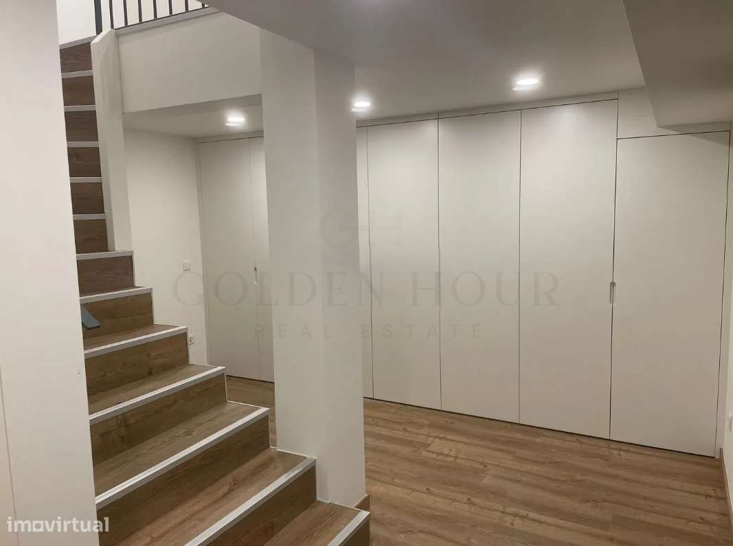 T2 Duplex Moderno na Baixa do Porto-16