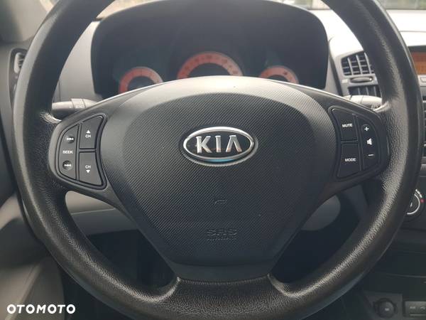 Kia Ceed Cee'd 1.4 Comfort - 19