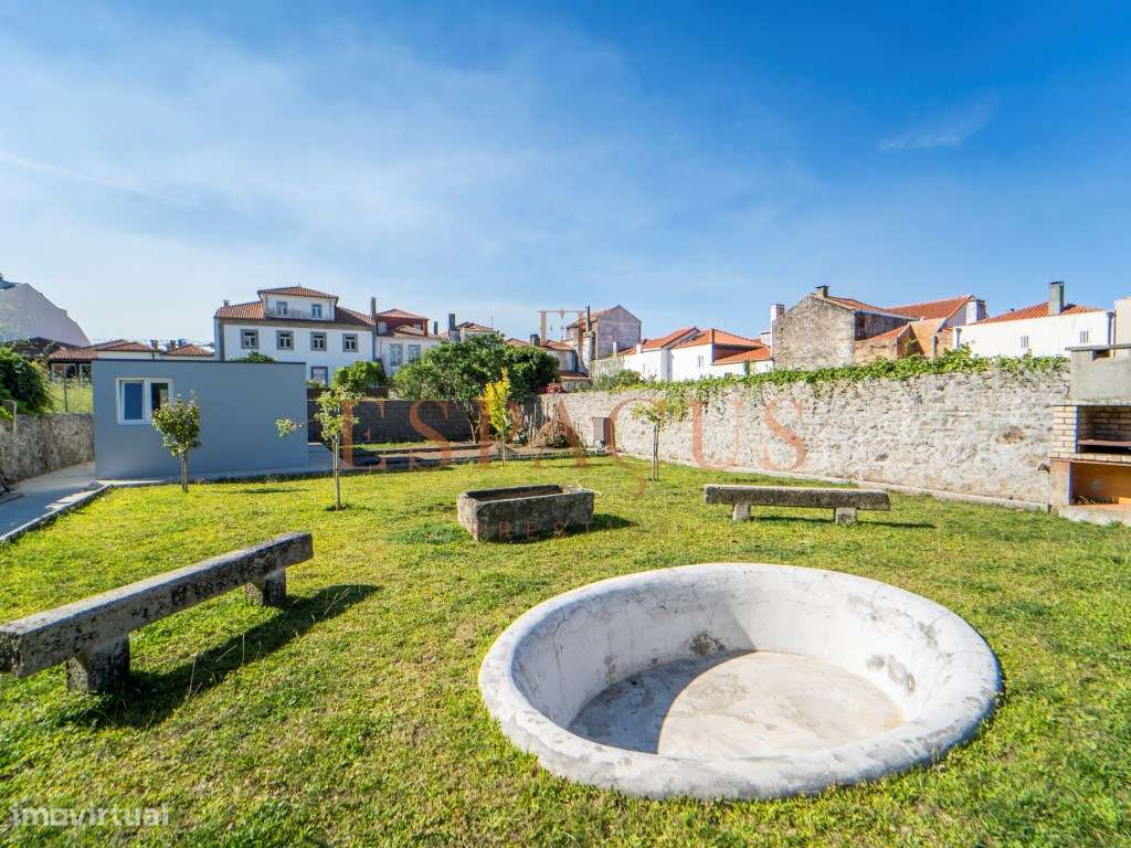 Moradia T3 em Banda no Coração de Viana do Castelo-39