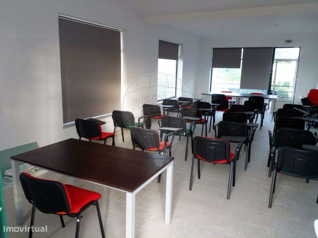 Loja  para arrendamento - Grande imagem: 5/7