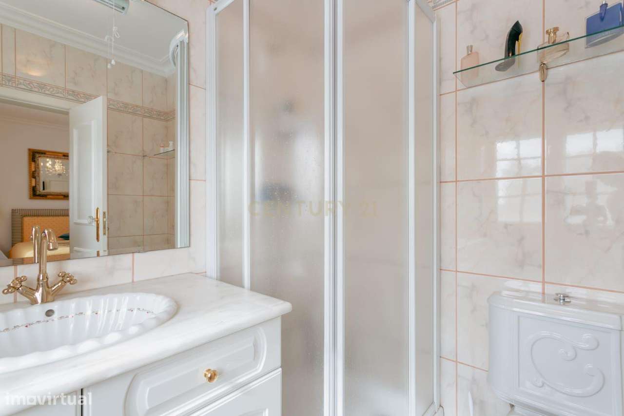 Moradia T4 com piscina, vinha e olival em Reguengos de Monsaraz-19