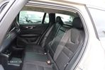 Volvo V60 2.0 T8 AWD TE Momentum Plus - 9