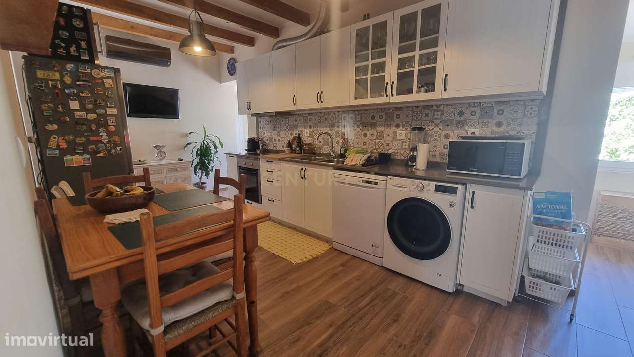 Moradia V4 com 5 assoalhadas, localizada em Arroteias - Alhos Vedros,-5