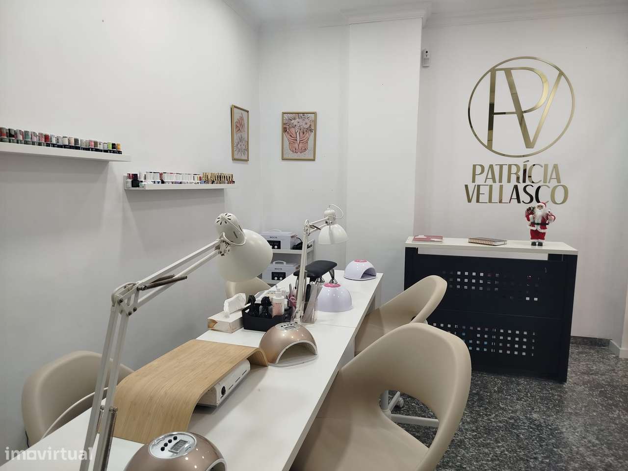 Trespasse de Salão de Beleza no Lumiar – Pronto a Funcionar-0