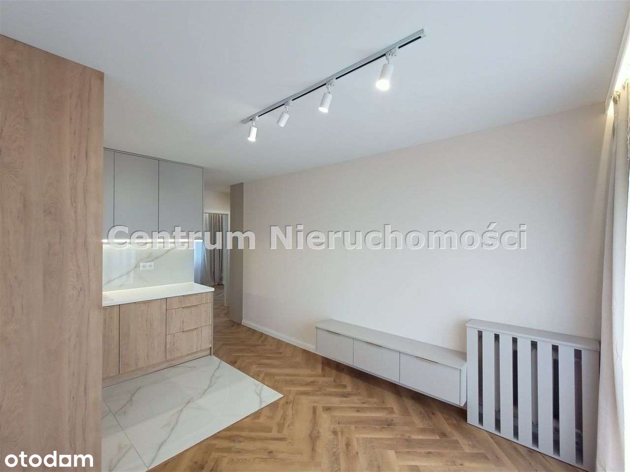 M4 Po Remoncie/ Tysiąclecie/Niski Blok/ Balkon-3