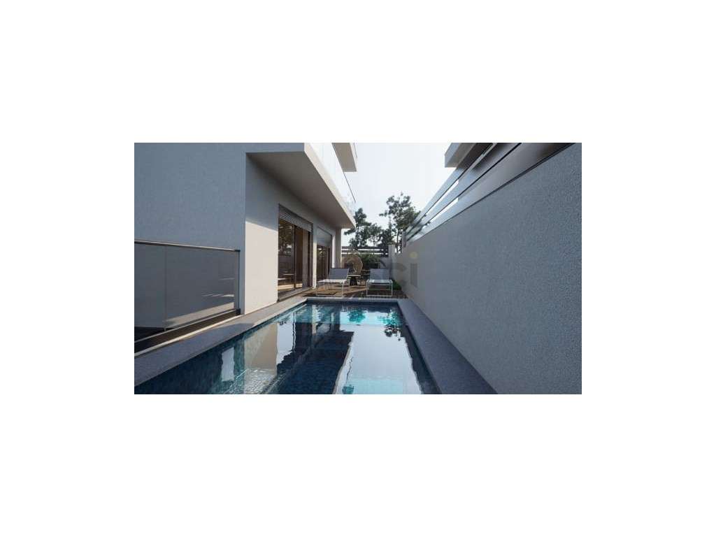 Moradia T4 Independente Charneca de Caparica Cave e Piscina - Grande imagem: 5/21