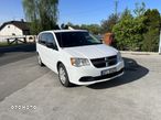 Dodge Grand Caravan - 10