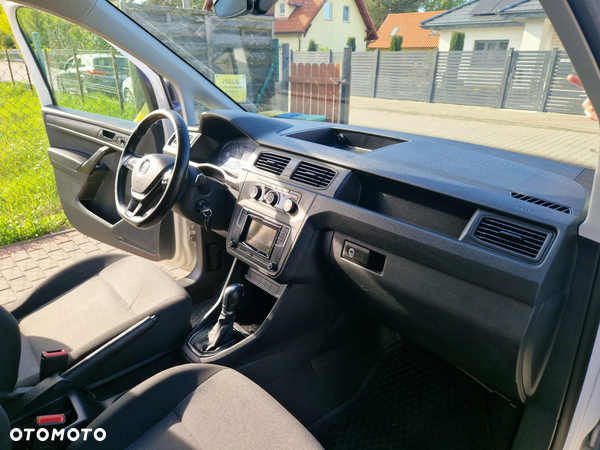 Volkswagen Caddy Maxi 2.0 TDI Comfortline DSG - 9