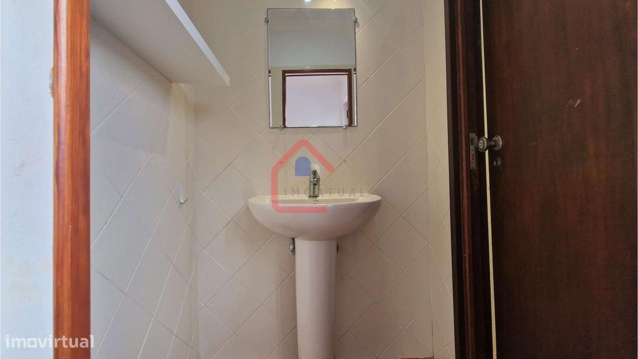 Moradia Isolada T3 em Sesimbra-25