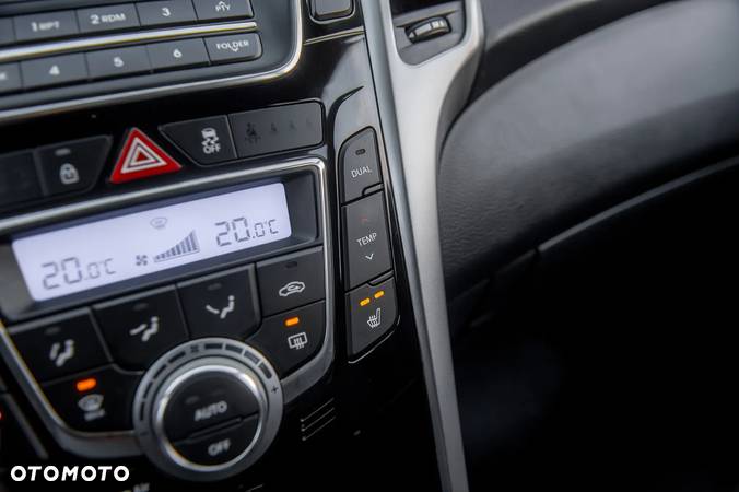 Hyundai I30 1.6 CRDi Premium - 25