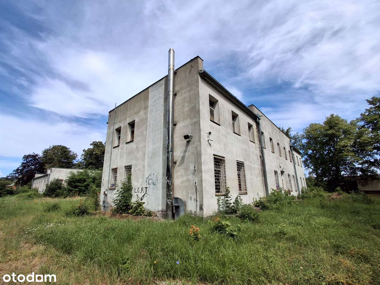 Unikalny budynek z zespołem parkowym - Pełny obrazek: 4/8