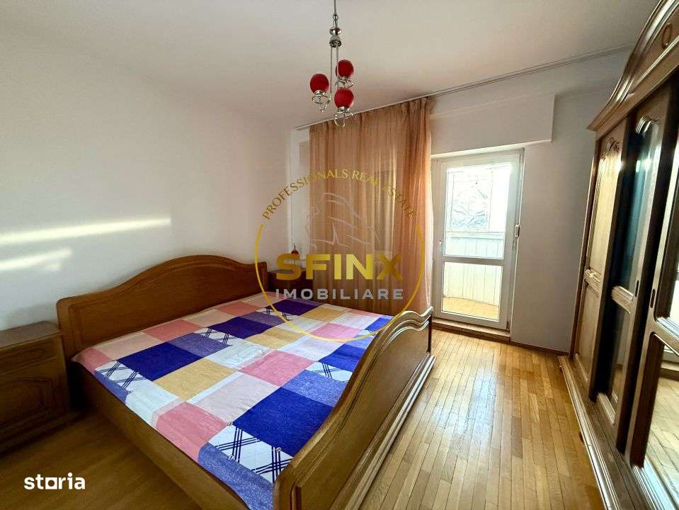 3 Camere Nerva Traian, Bulevardul Unirii