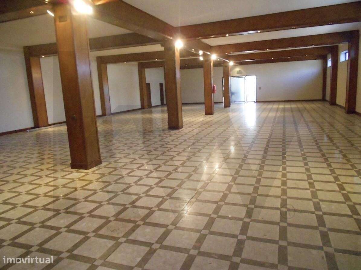PARQUE  INDÚSTRIAL,  ESCRITÓRIOS e ARMAZÉNS em CONDOMINÍO FECHADO  Pri-10