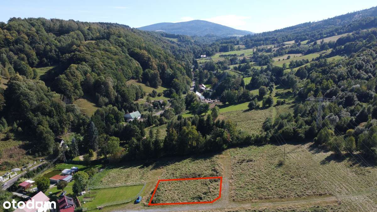 urokliwa działka w Jugowicach, miejsce pełne natury-0