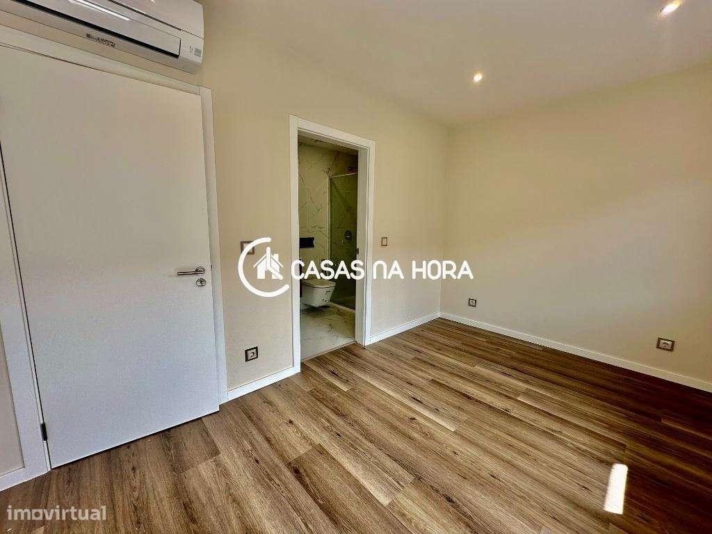 Apartamento Premium T4 em Almada-17