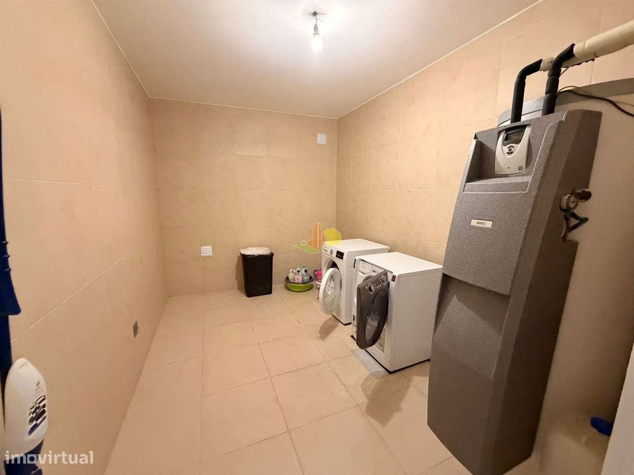 Moradia Semi Nova na Cidade!-47