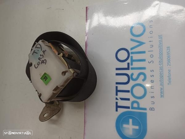 Cinto Traseiro Direito Opel Corsa B (S93) - 2