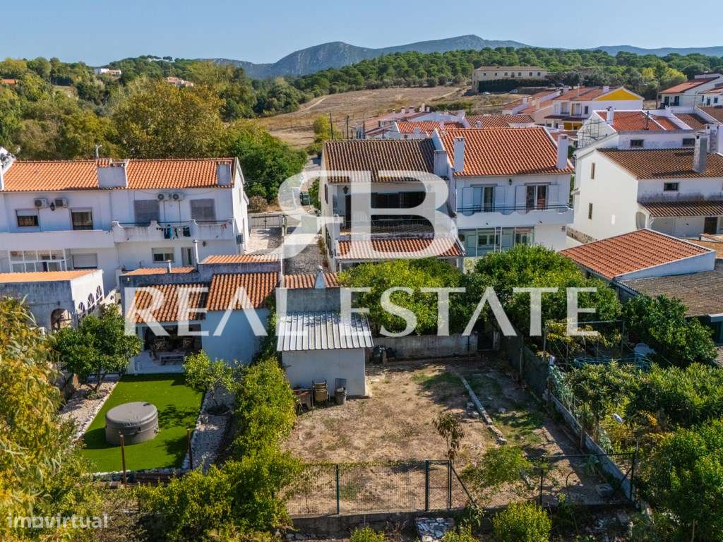 CASA T5 + JARDIM +VISTA + ADEGA + GARAGEM |ANEXO - V.N.AZEITÃO-35