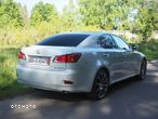 Lexus IS 220 D F Sport - 13