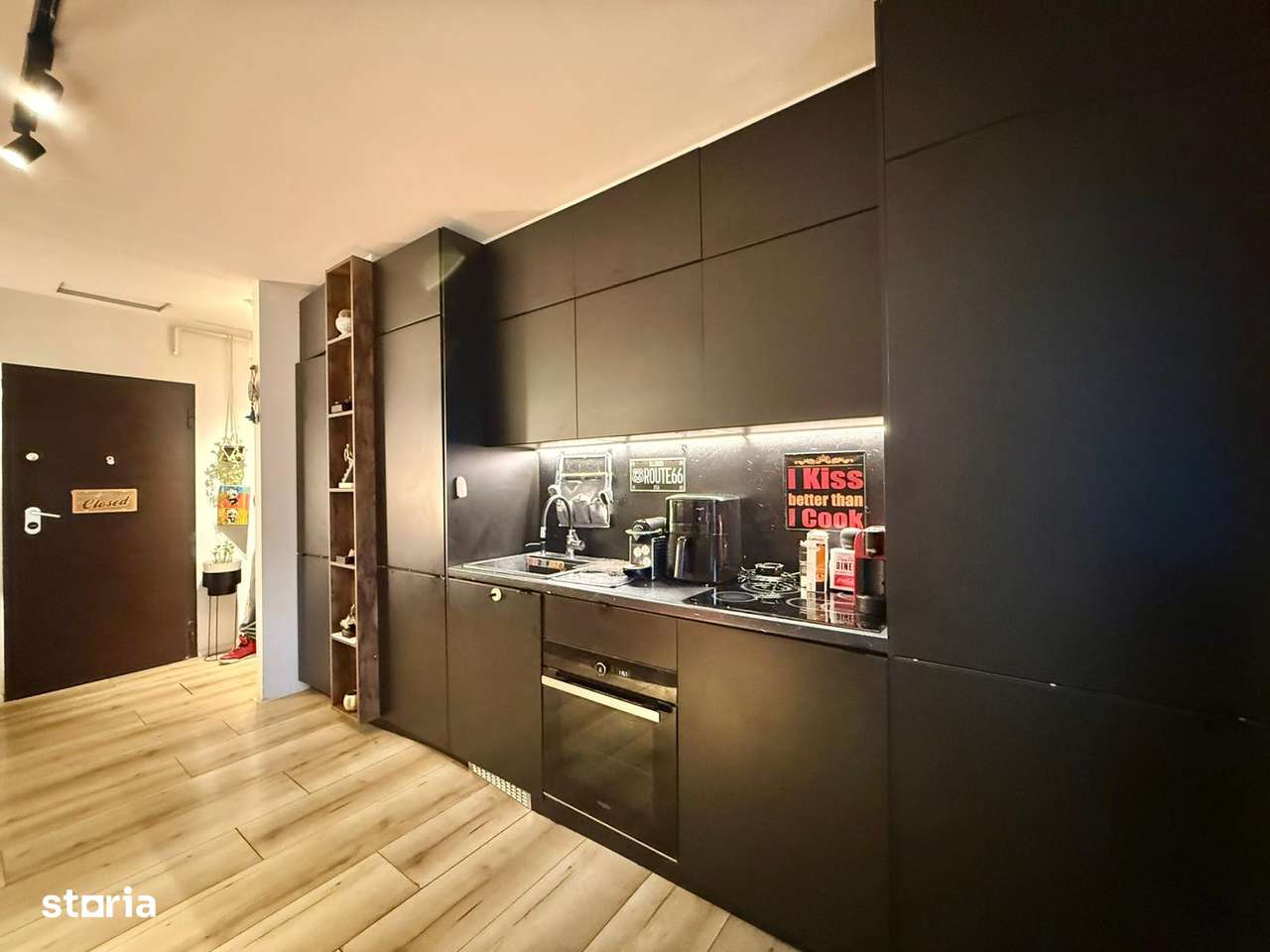 COSMOPOLIS - Apartament 2 camere, vedere piscina-4