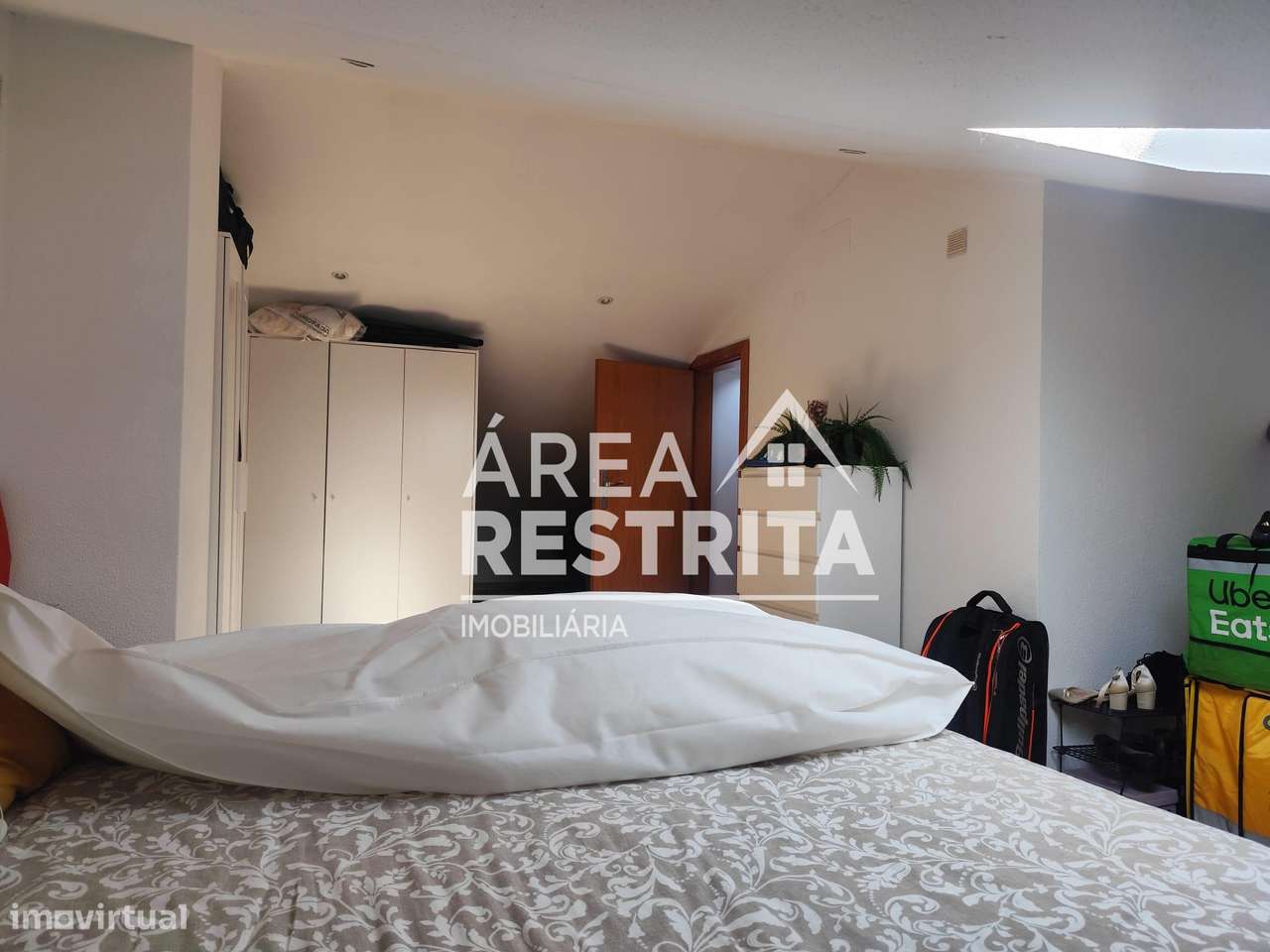 Moradia T3+1 na Quinta do Conde I-21