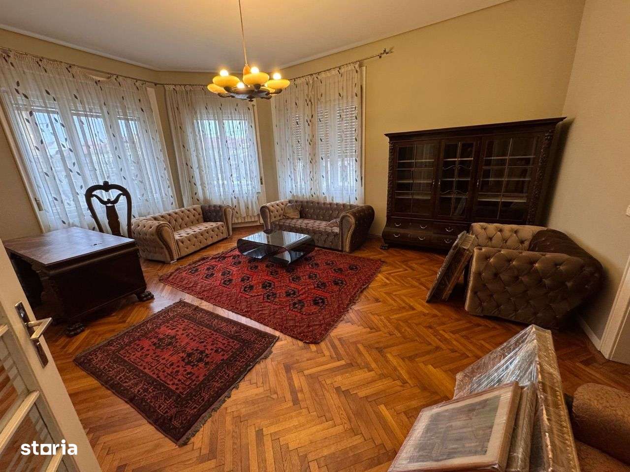 Apartament cu 3 camere clădire istorică - Imagine principală: 5/11