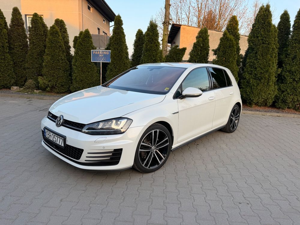 Volkswagen Golf VII 2015