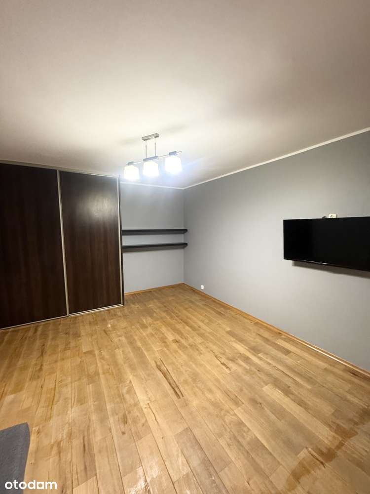 os. Lecha układ niezależny z wyposażeniem-6