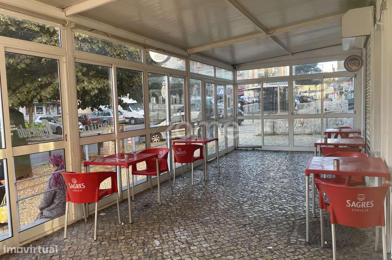 TRESPASSE COM CEDÊNCIA DE QUOTAS - Grande imagem: 4/35