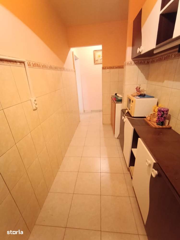 Apartament 2 camere cu centrala, Zona Romanilor.-6