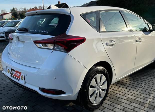 Toyota Auris 1.33 VVT-i Active - 5