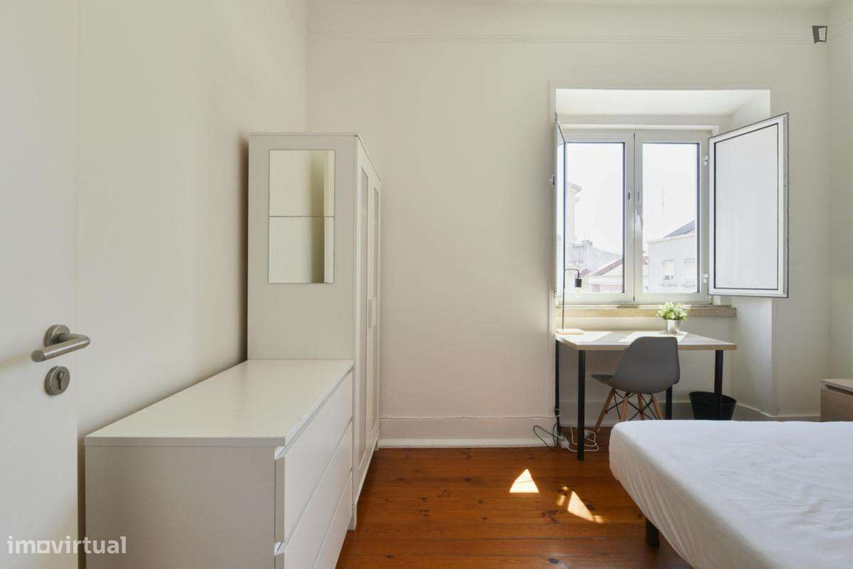 Quarto - localizado em Penha de França Lisbon - Grande imagem: 2/7