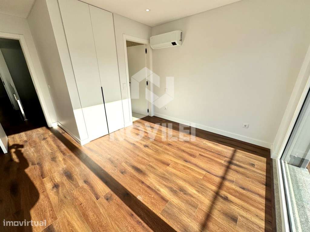 Moradia T3 em condomínio Fechado no centro de Leiria.-22