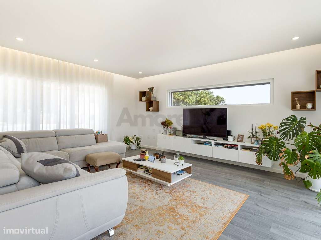 Quinta em Pleno Coração de Torres Vedras-13