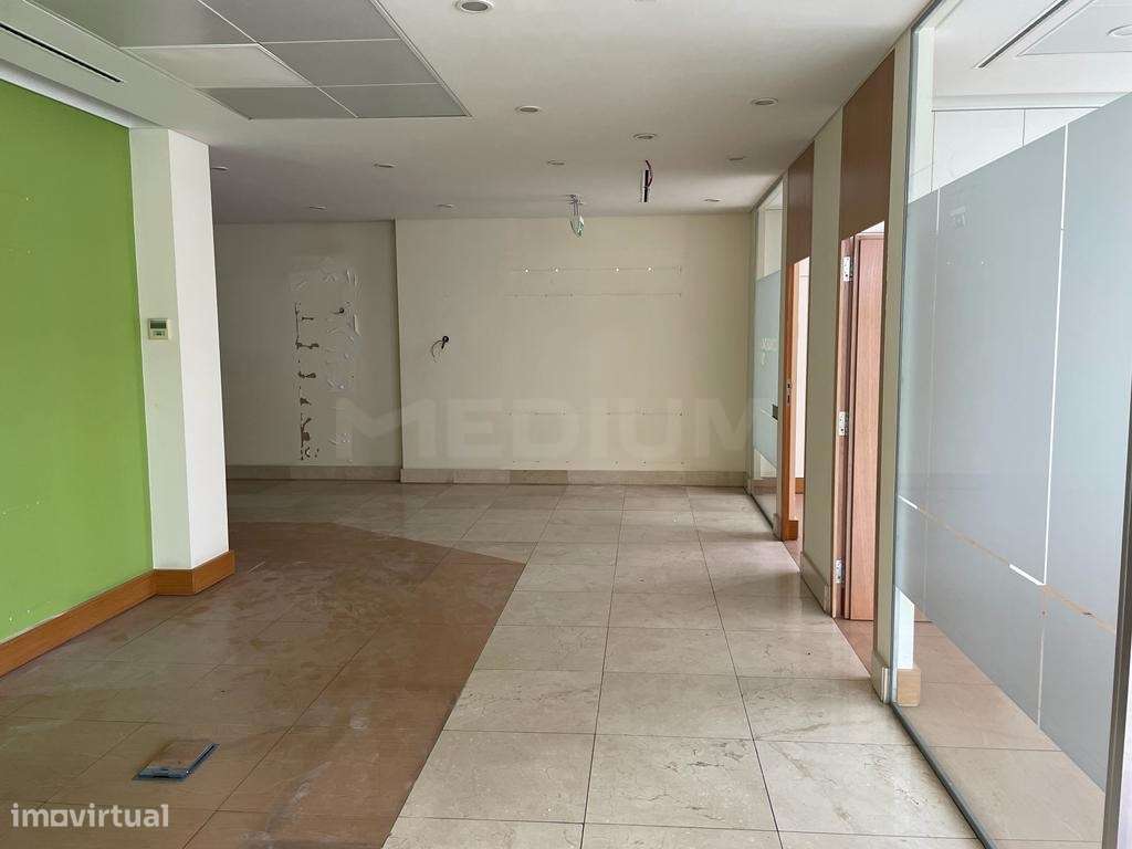 Loja em Delães - Grande imagem: 3/11