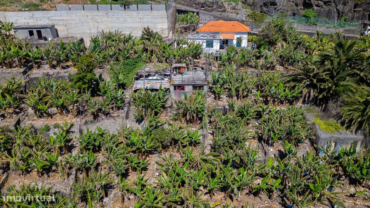 Terreno com Potencial Construtivo de 238 m² | 1.134 m² de Área Total-10