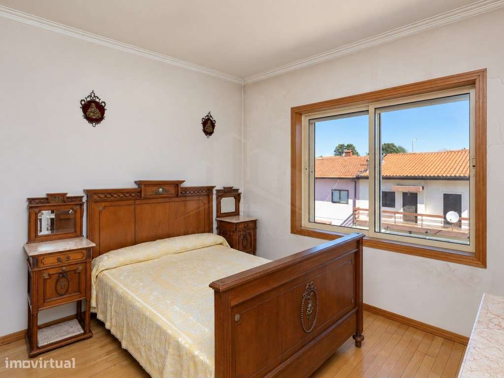 T2 - Santa Marinha - Box Fechada-20
