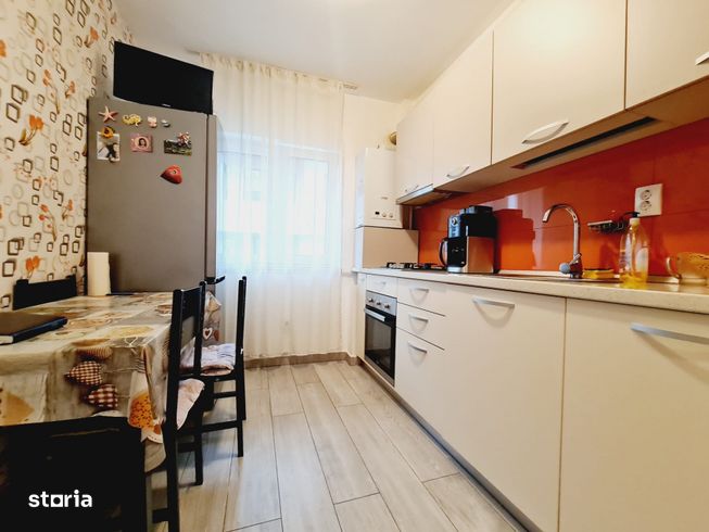 Apartament cu gradina, 2 camere decomandate , COMISION 0%-4