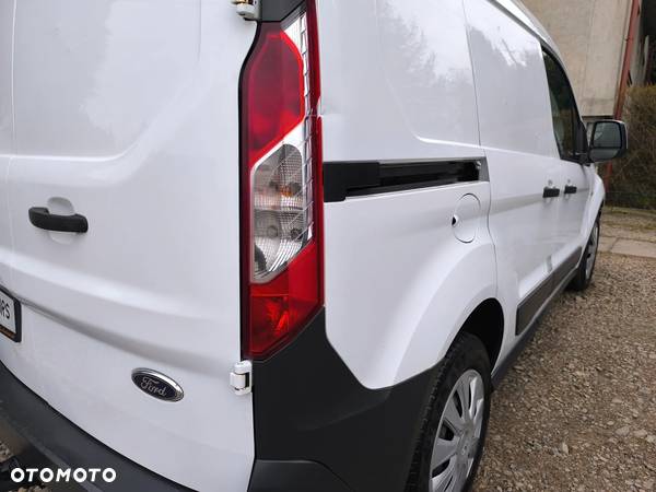 Ford Transit Connect - 11