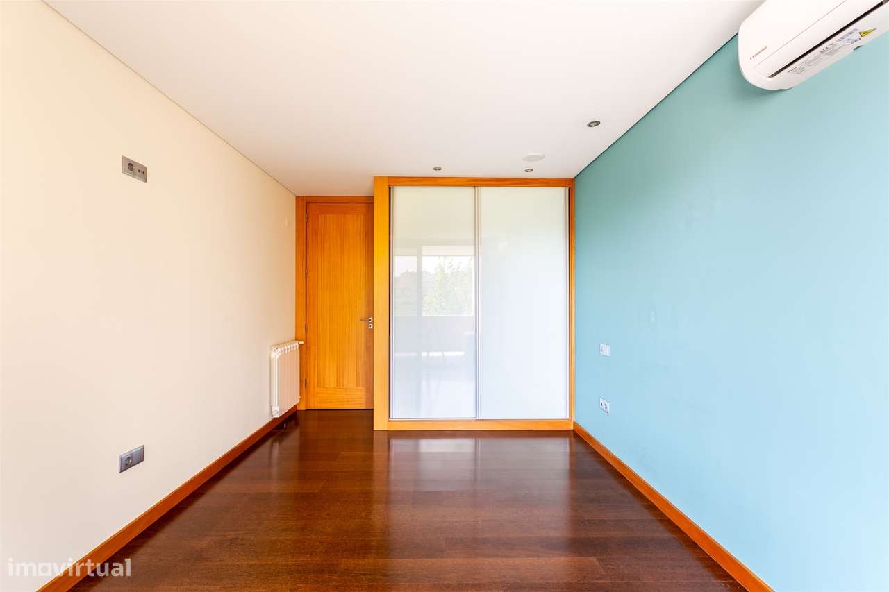 Apartamento T3 Venda em Oliveira do Douro,Vila Nova de Gaia-15